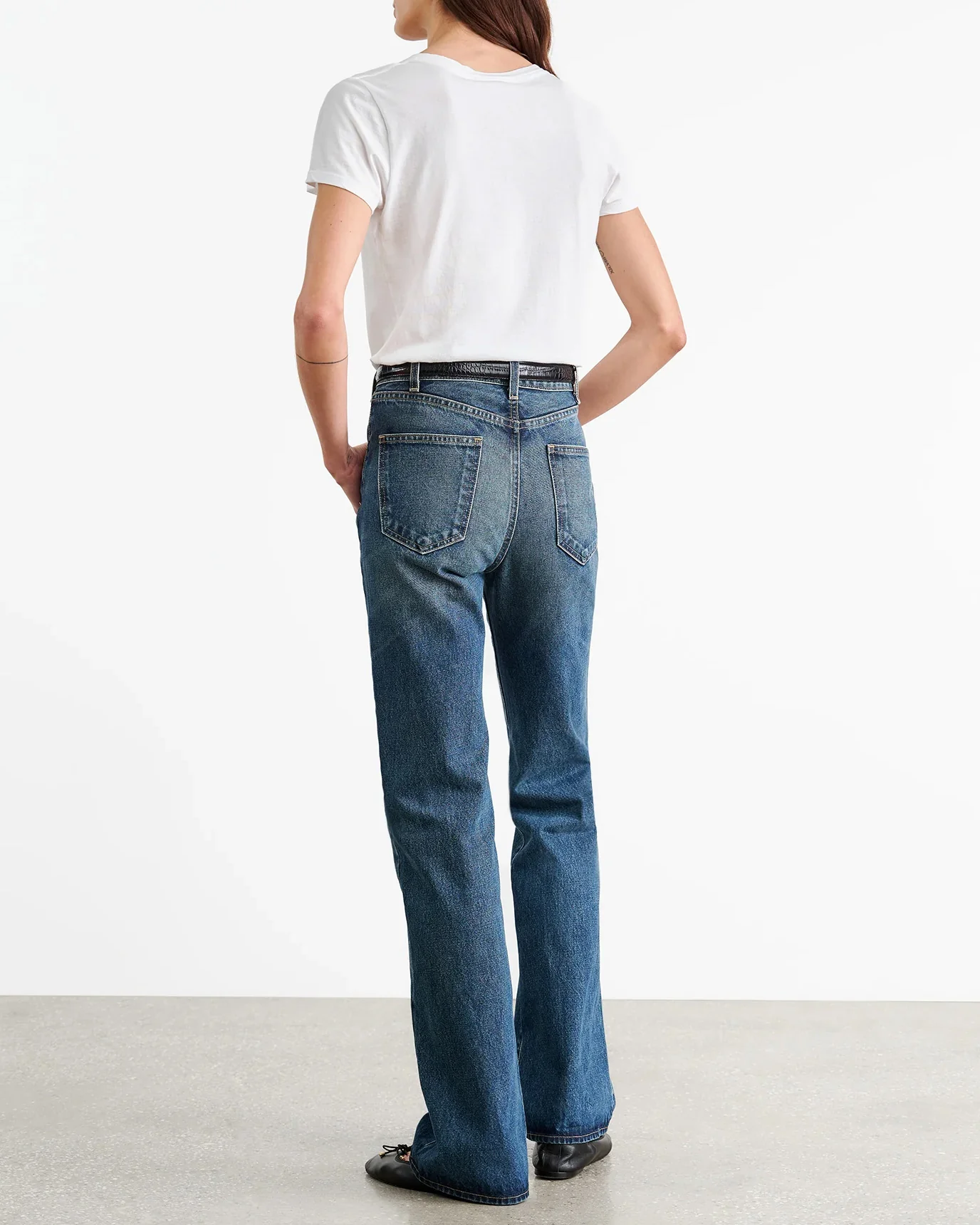 Carol V-Neck Tee Shirt | White - Image 4