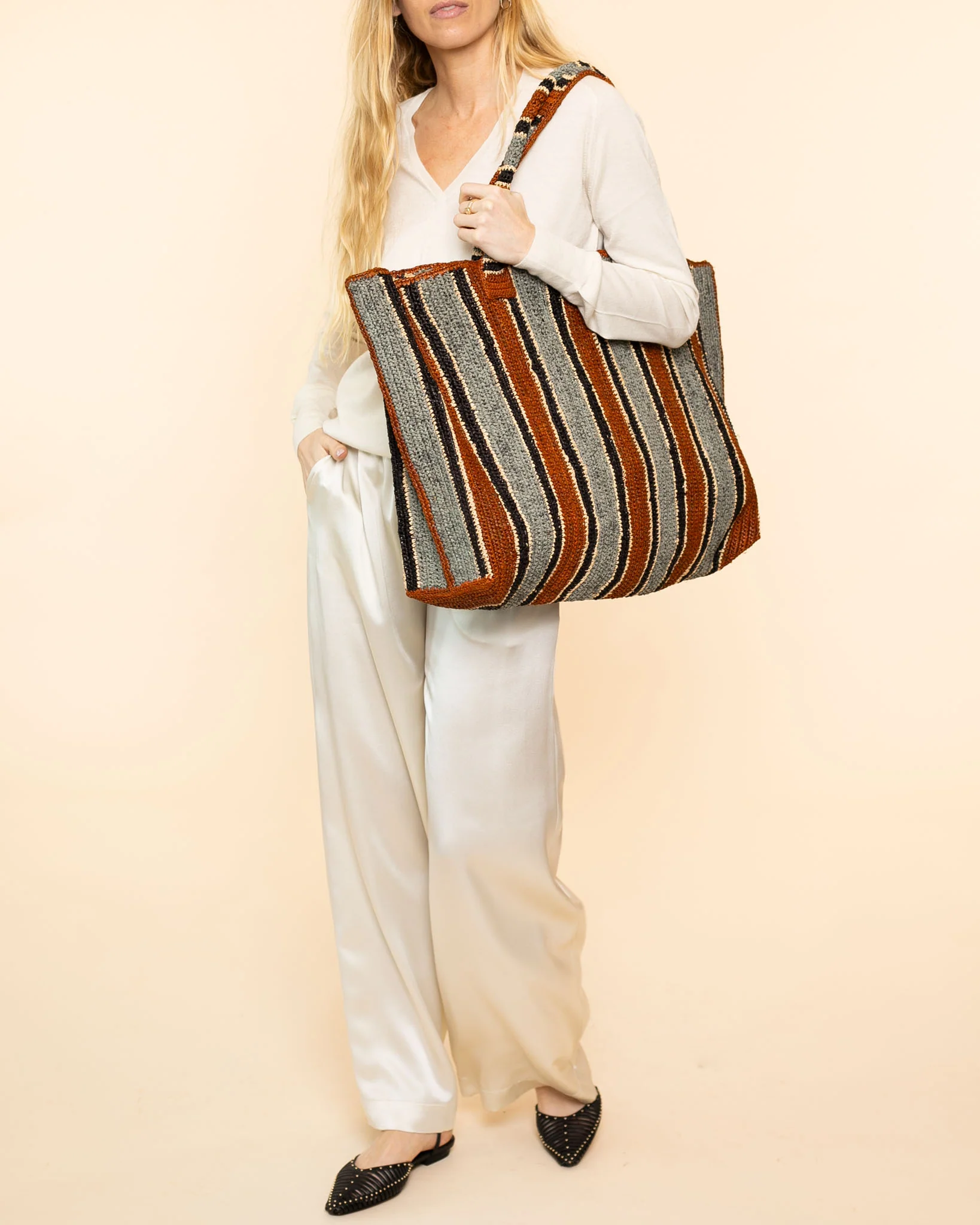 Raffia Weekender Bag | Roadside Tobacco Mix - Image 4